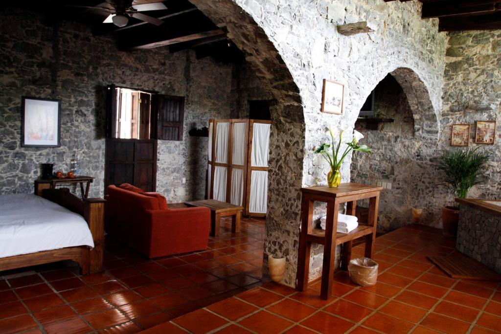 Hotel La Casa De Piedra Cuetzalán del Progreso Exterior photo